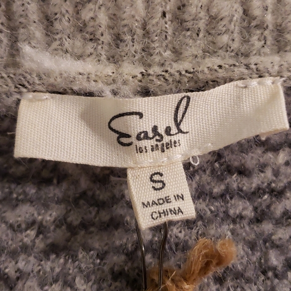 REDUCED 1.23.22 - NWT Easel leopard sweater - Picture 4 of 5